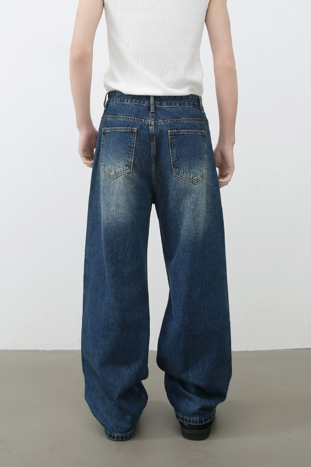 Men's Distressed Jeans with Pockets - S. M. & Co.